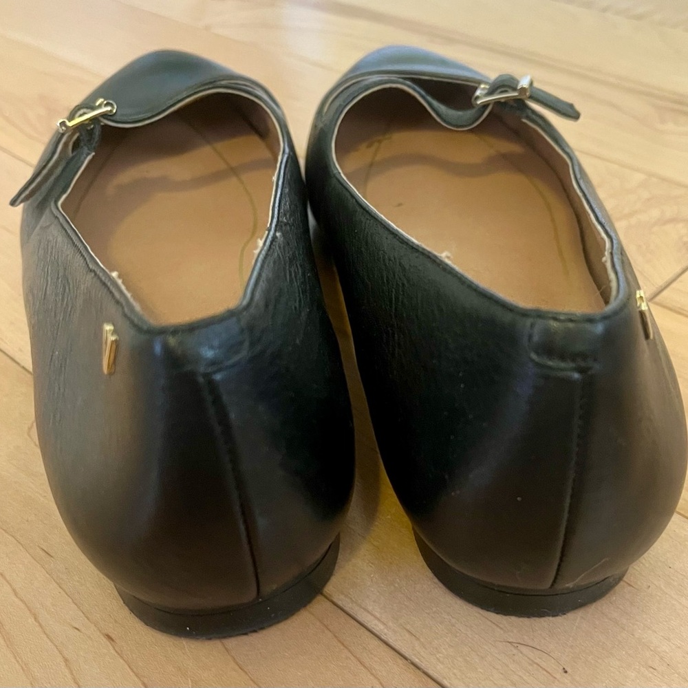 20% OFF 2+ BUNDLES! Vionic Flat Mary Jane Shoes. Black. Size 8 - Picture 3 of 7